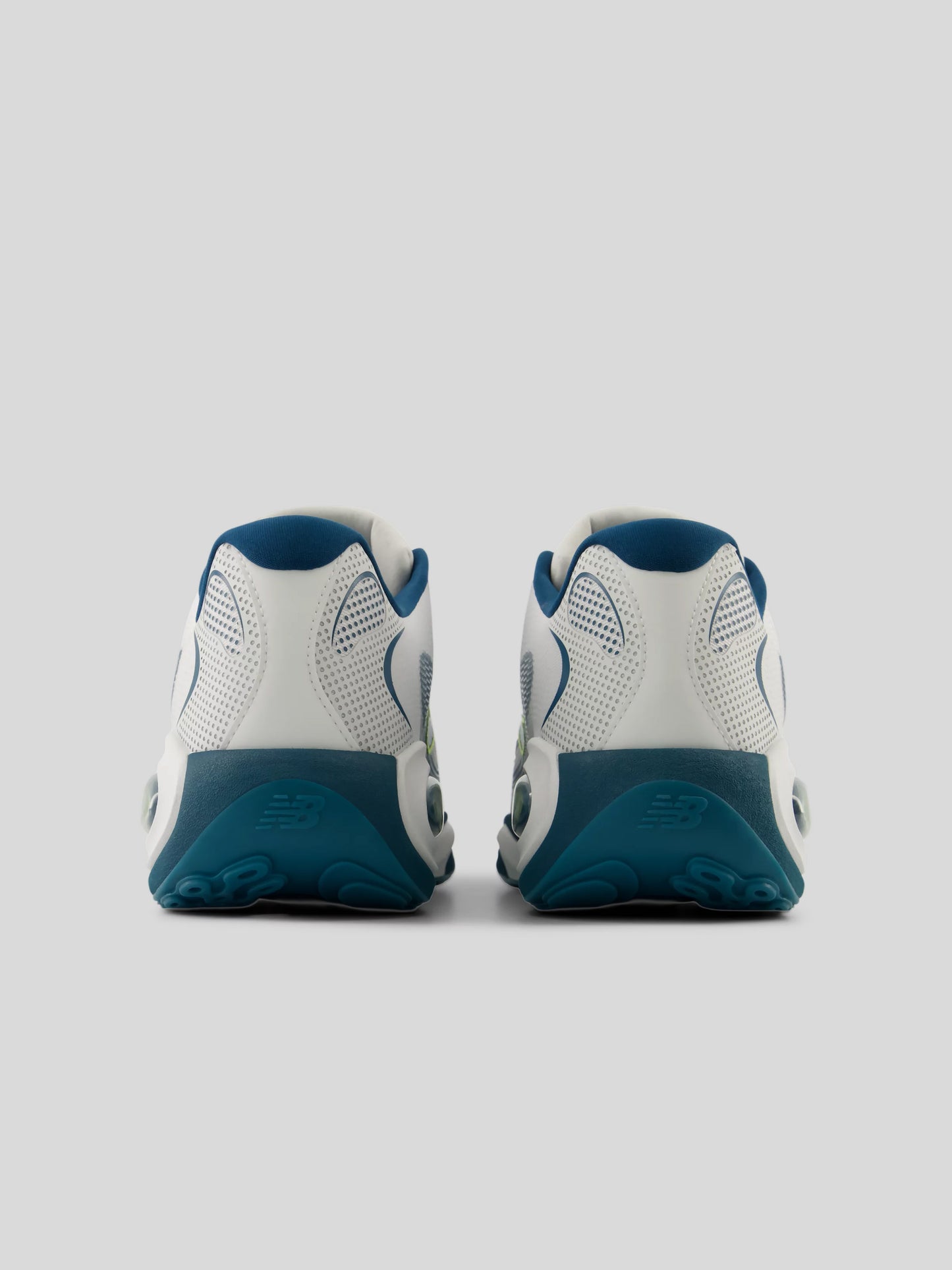 AC Runner