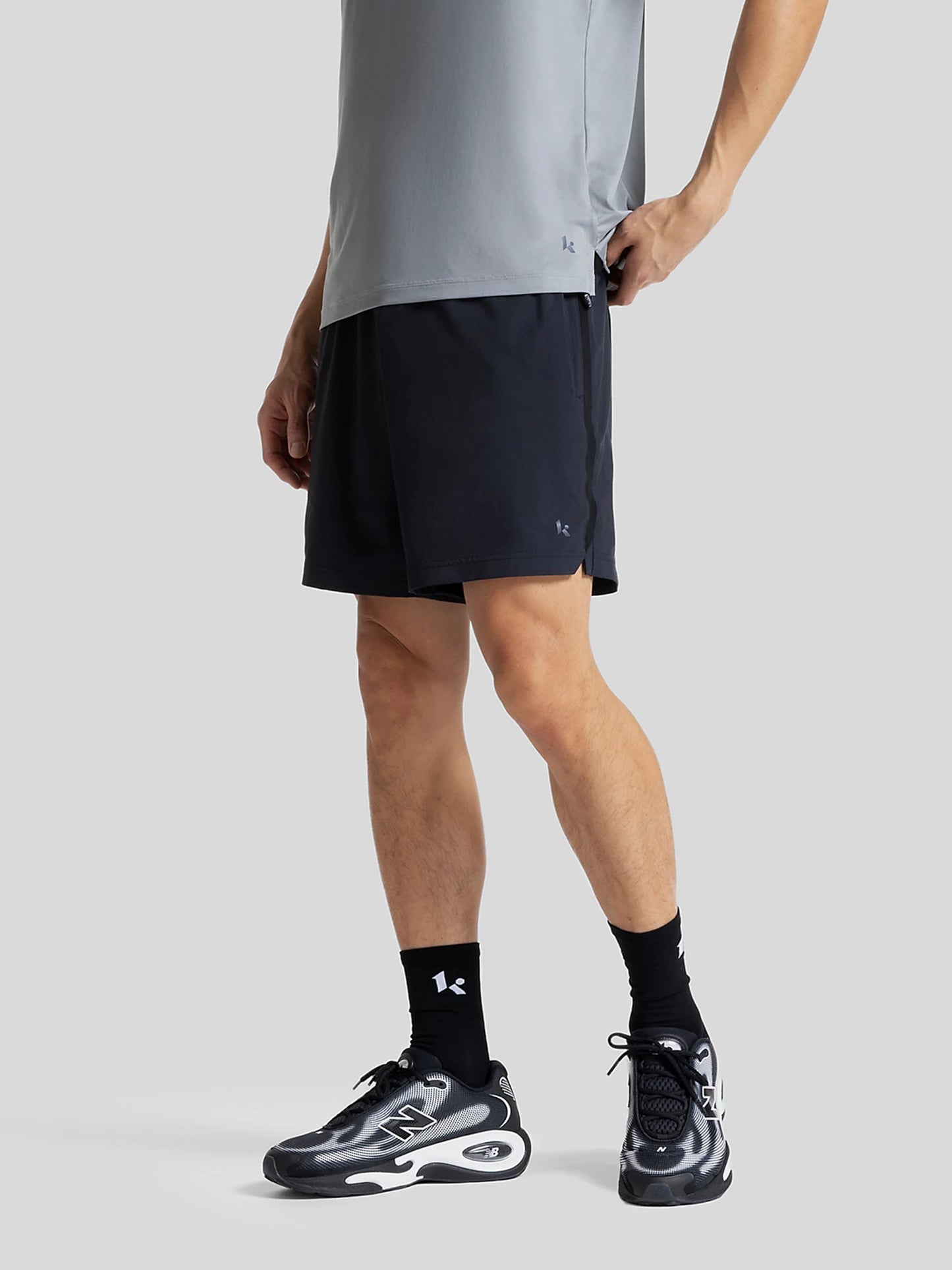Men's 7" Woven Short